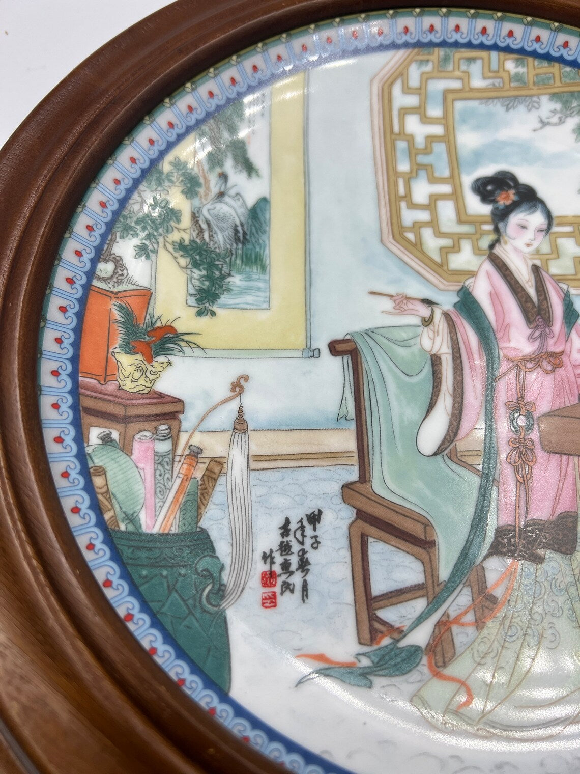 Two Imperial Jingdezhen Porcelain Beauties of the Red Mansion Plate, Hsi-Feng and Hsi-Chun - Royaltreasuryhouse