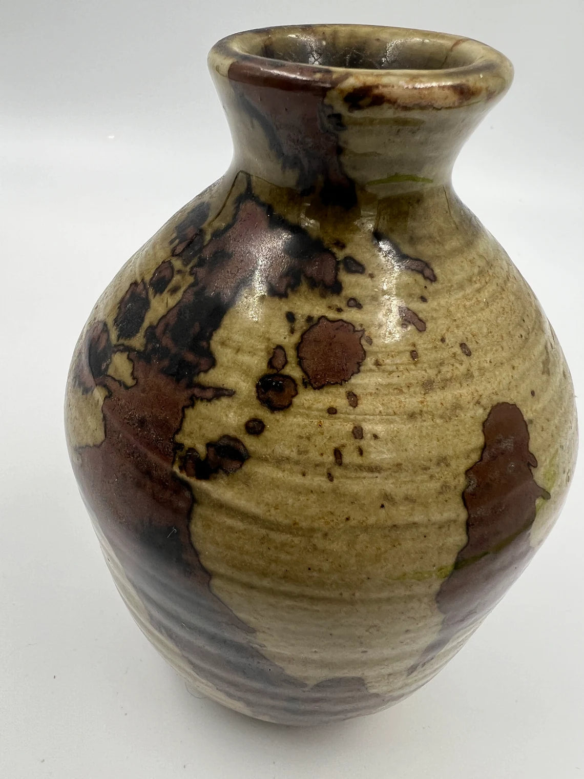 Lorenzen Nova Scotia pottery Vase, 5.5"t.