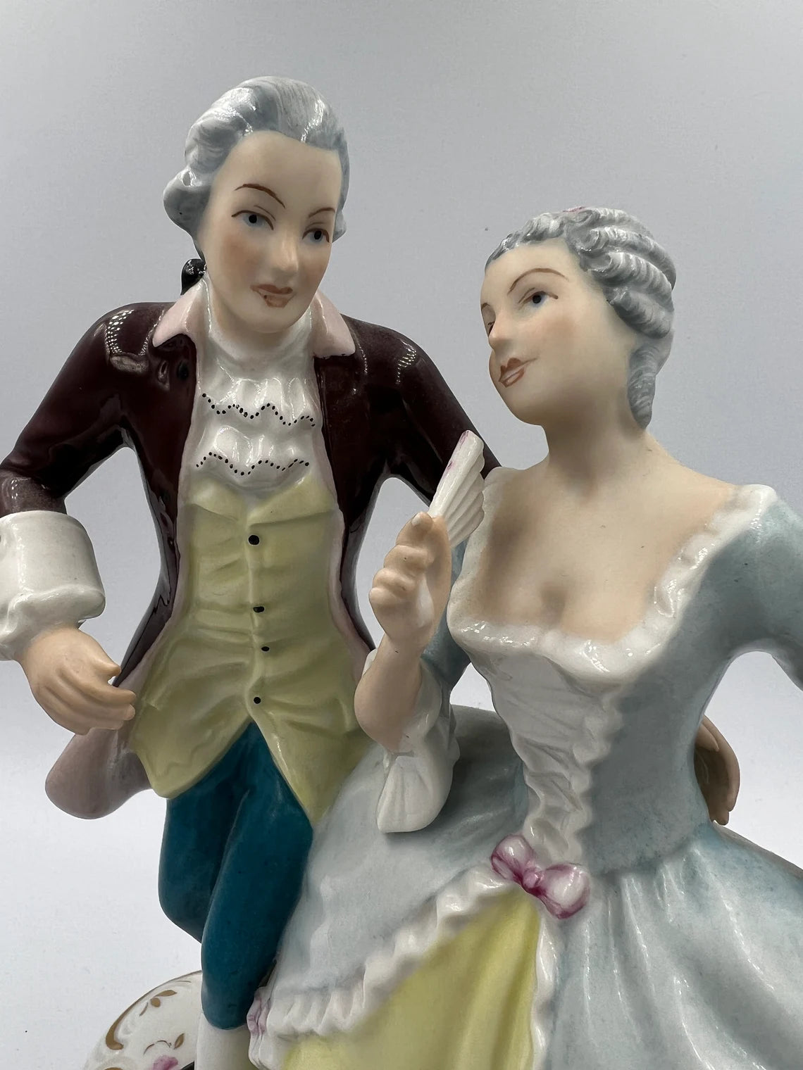 Rare find Vintage Royal Dux Bohemia Figurine of Couple #3802 CZECHOSLOVAKIA