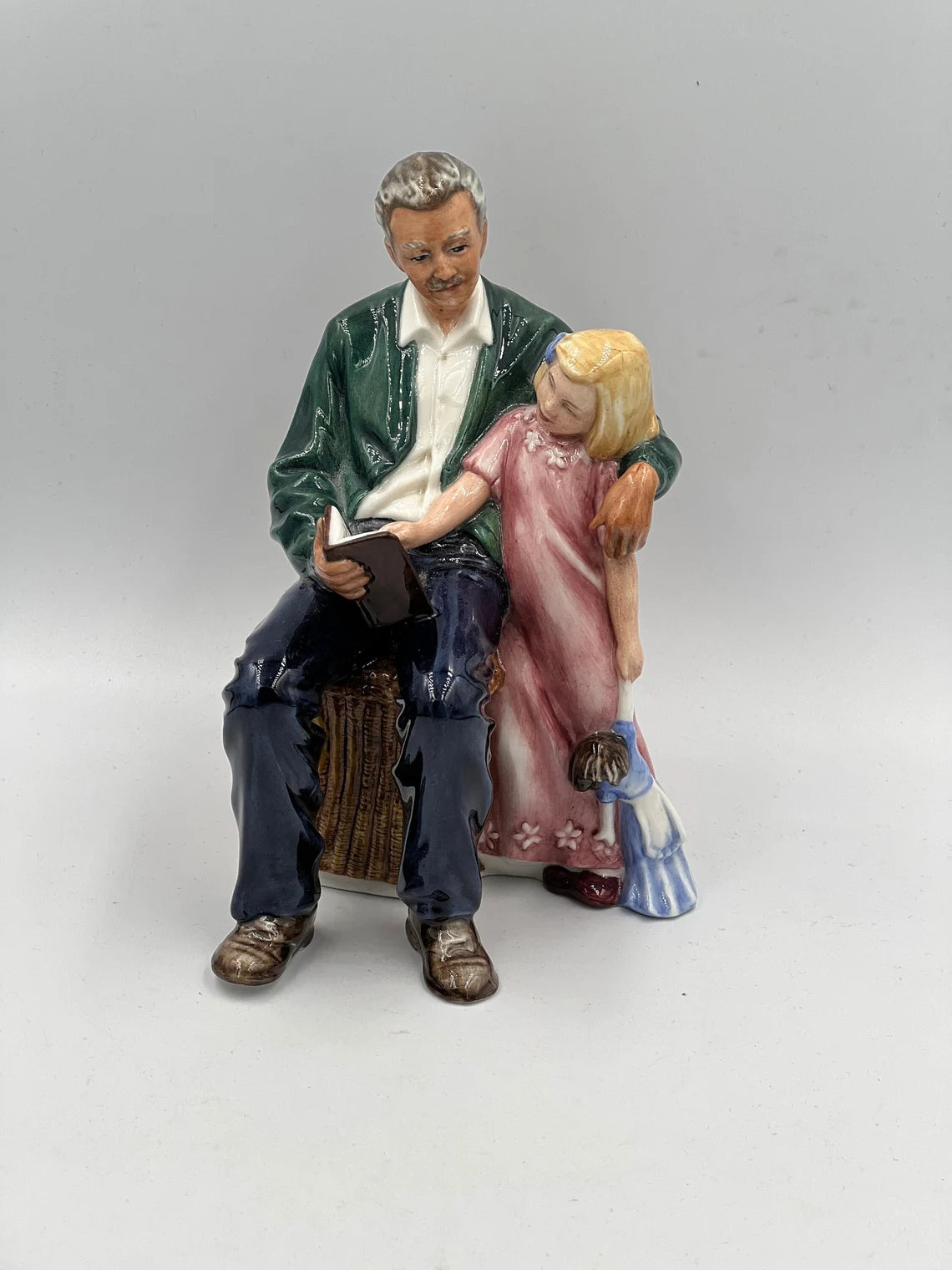 Royal Doulton Figurine: ‘Grandpa’s Story’ — HN 3456 - Royaltreasuryhouse