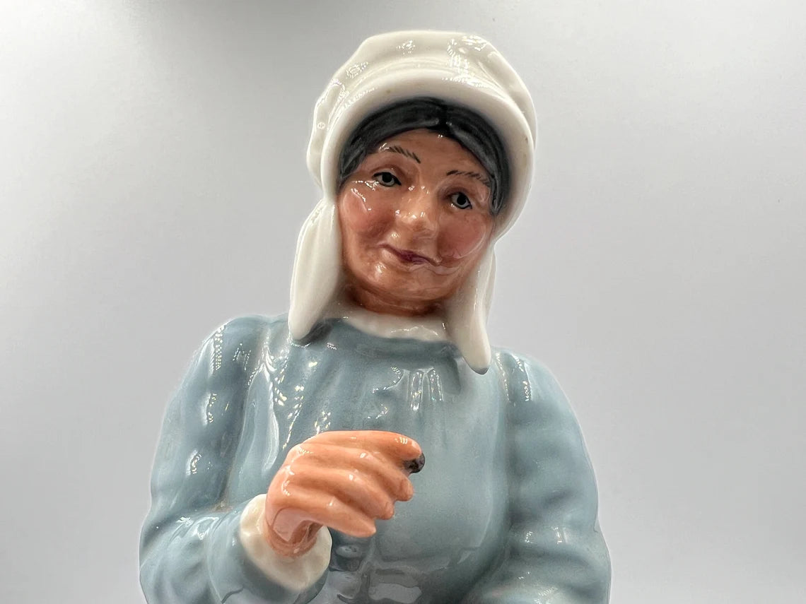 Good Friends Royal Doulton Figurine HN2783 Excellent Condition