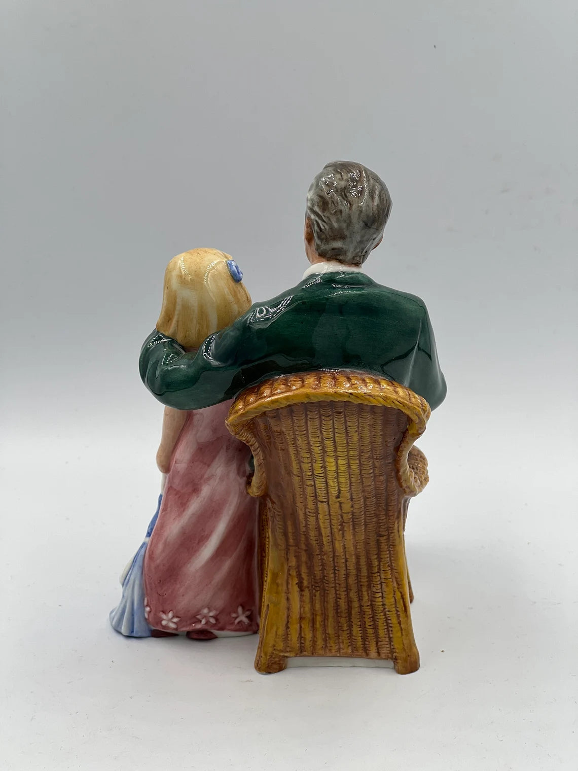 Royal Doulton Figurine: ‘Grandpa’s Story’ — HN 3456 - Royaltreasuryhouse