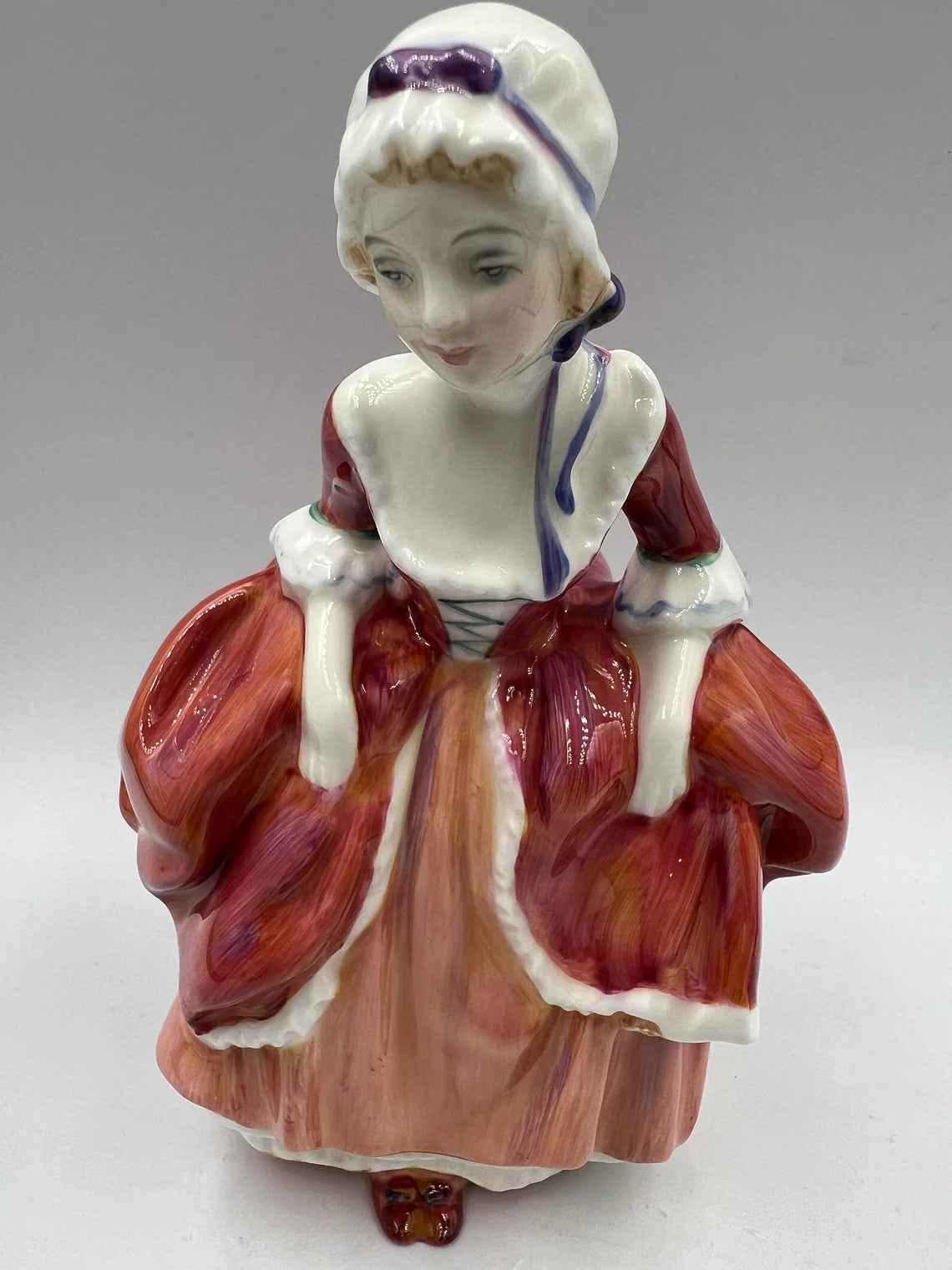 Royal Doulton Goody Two Shoes HN 2037 Figurine Copyright 1949