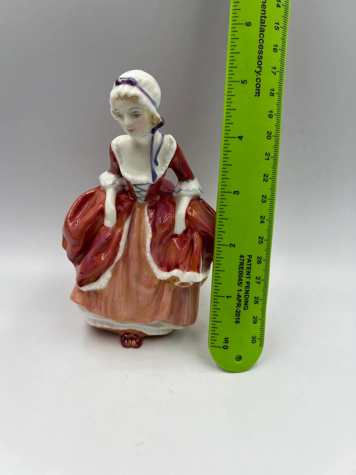 Royal Doulton Goody Two Shoes HN 2037 Figurine Copyright 1949