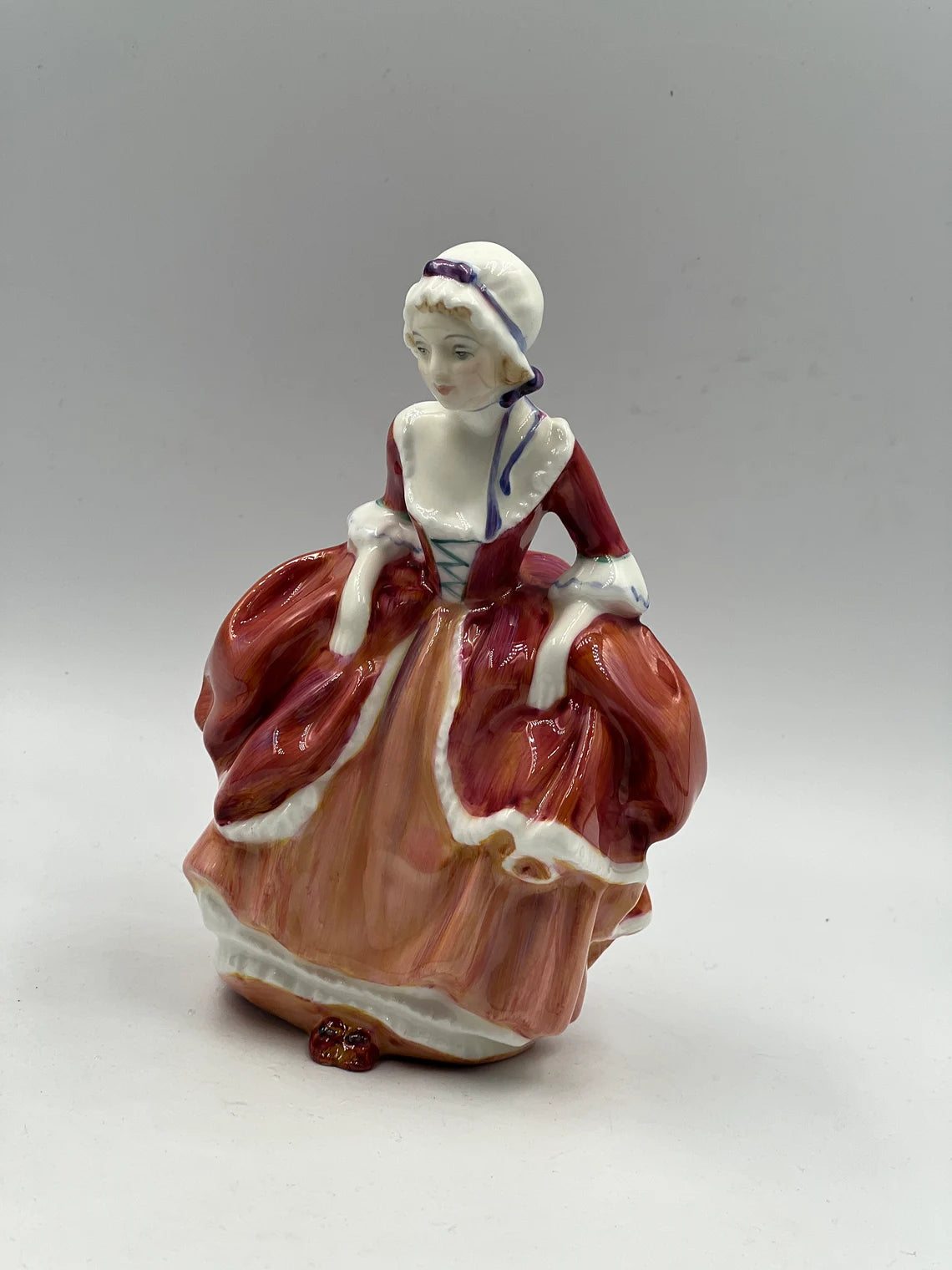 Royal Doulton Goody Two Shoes HN 2037 Figurine Copyright 1949