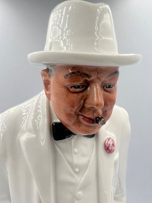 Royal Doulton Sir Winston Churchill HN 3057 10.5” Figurine 1984 Men Of History