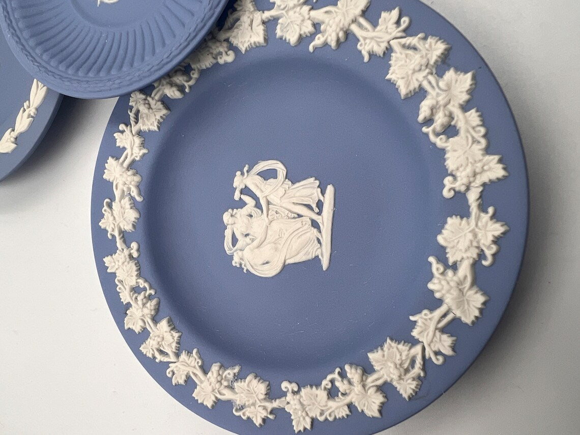 Wedgwood blue Jasperware Unusual Little Pin Dishes - Royaltreasuryhouse