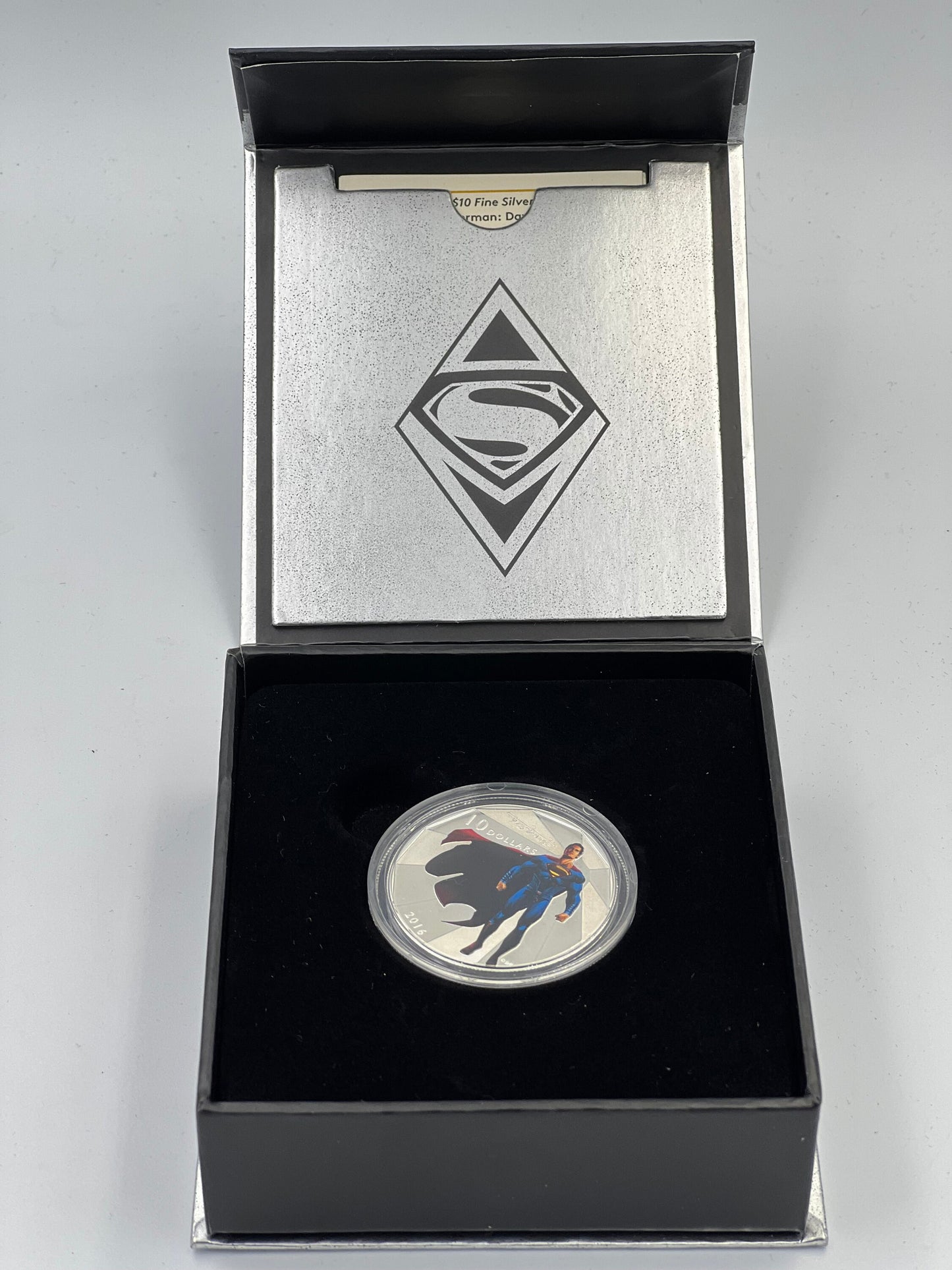 2016 1/2 oz. Fine Silver Coin – Batman v Superman: Dawn of Justice TM SUPERMAN - Royaltreasuryhouse