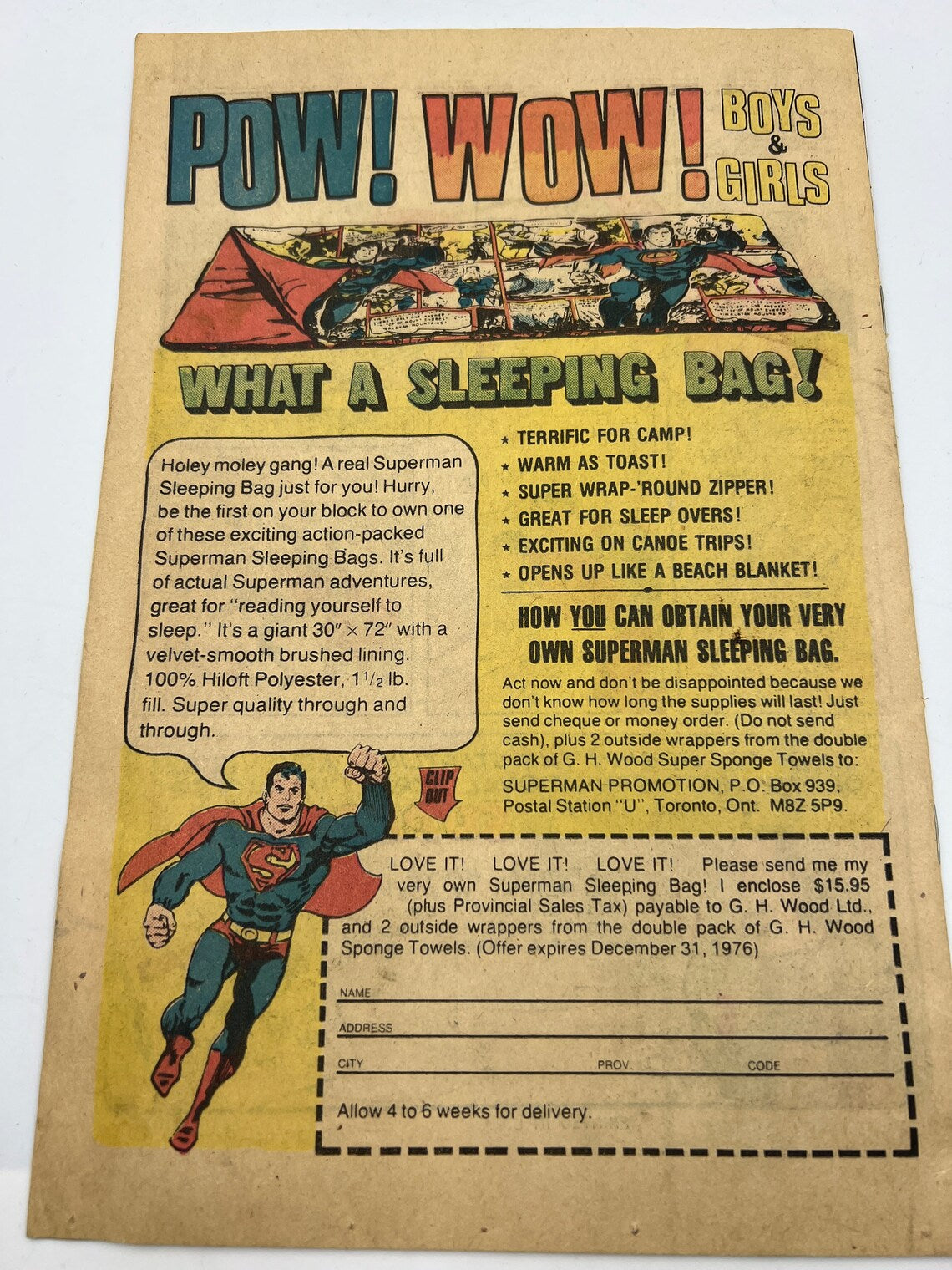 Action Comics No 1 Reprint 1976 Sleeping Bag variant - Royaltreasuryhouse