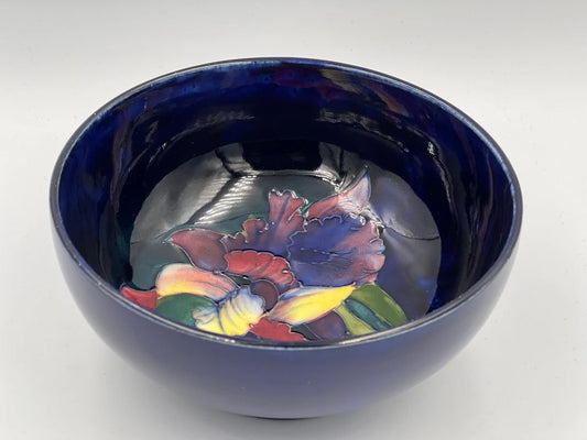 MOORCROFT 5.5 Inch Diameter Bowl Flower On Cobalt Blue Ground - Royaltreasuryhouse