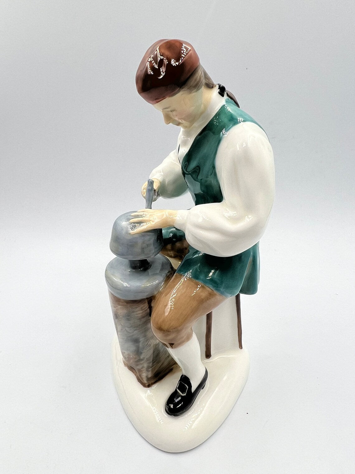 Royal Doulton “The Silversmith Of Williamsburg” HN 2208 - Royaltreasuryhouse