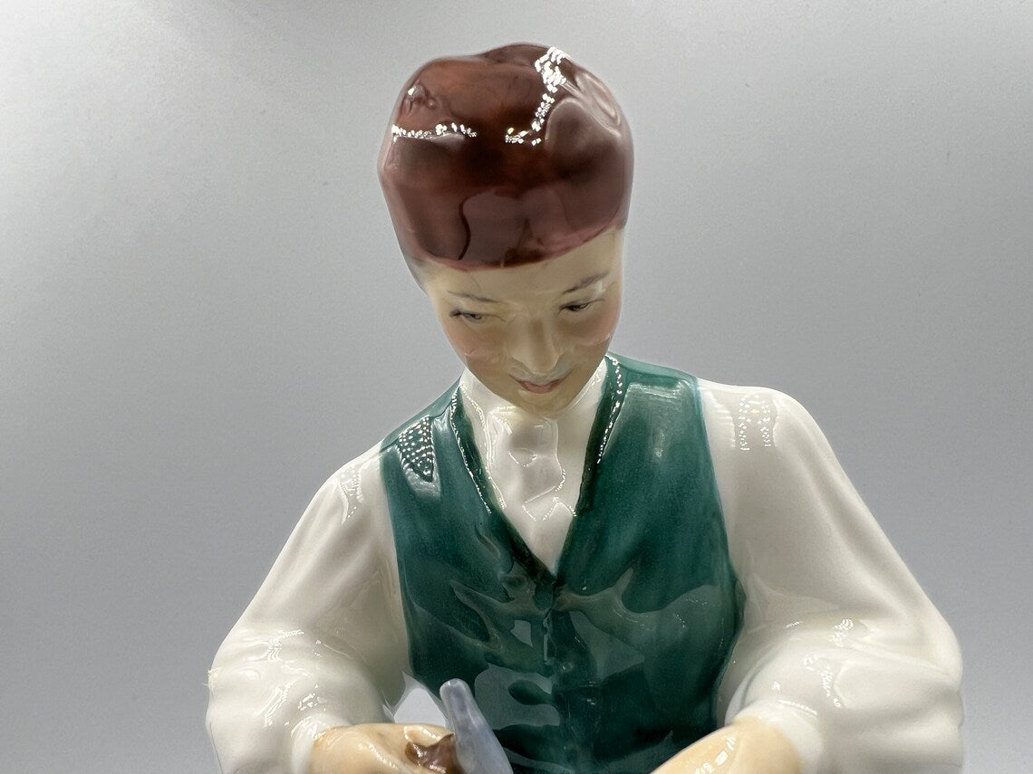 Royal Doulton “The Silversmith Of Williamsburg” HN 2208 - Royaltreasuryhouse