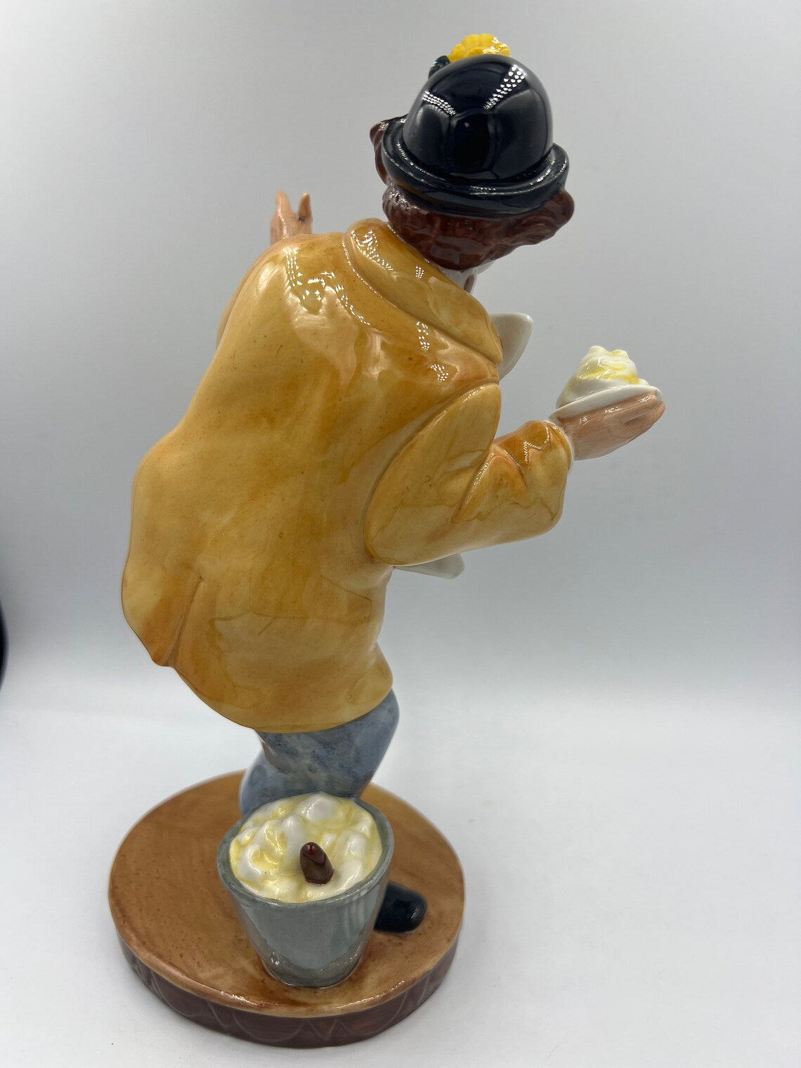 HN2890 Clown - Vintage Porcelain Figurine by Royal Doulton, circa 1980