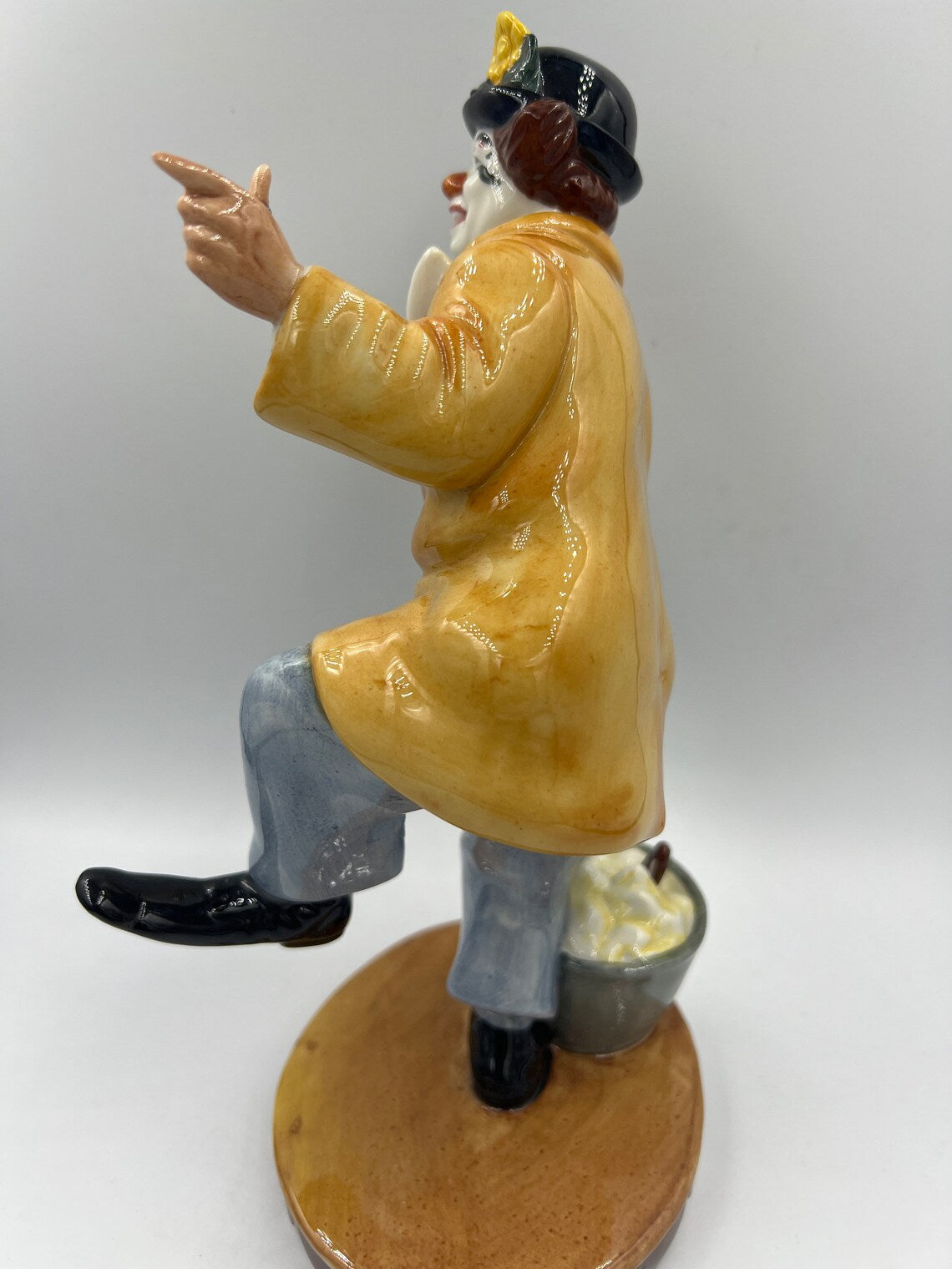 HN2890 Clown - Vintage Porcelain Figurine by Royal Doulton, circa 1980