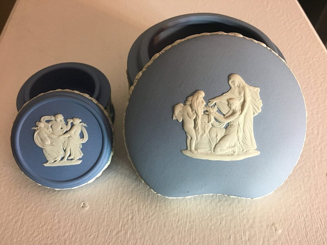 Wedgwood Kidney Shaped Trinket Box and Round Miniature Trinket Box - Royaltreasuryhouse