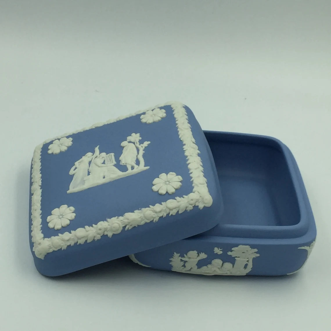 Wedgwood Blue Jasperware Blue Square Shape Lidded Trinket/ Jewellery Box. - Royaltreasuryhouse