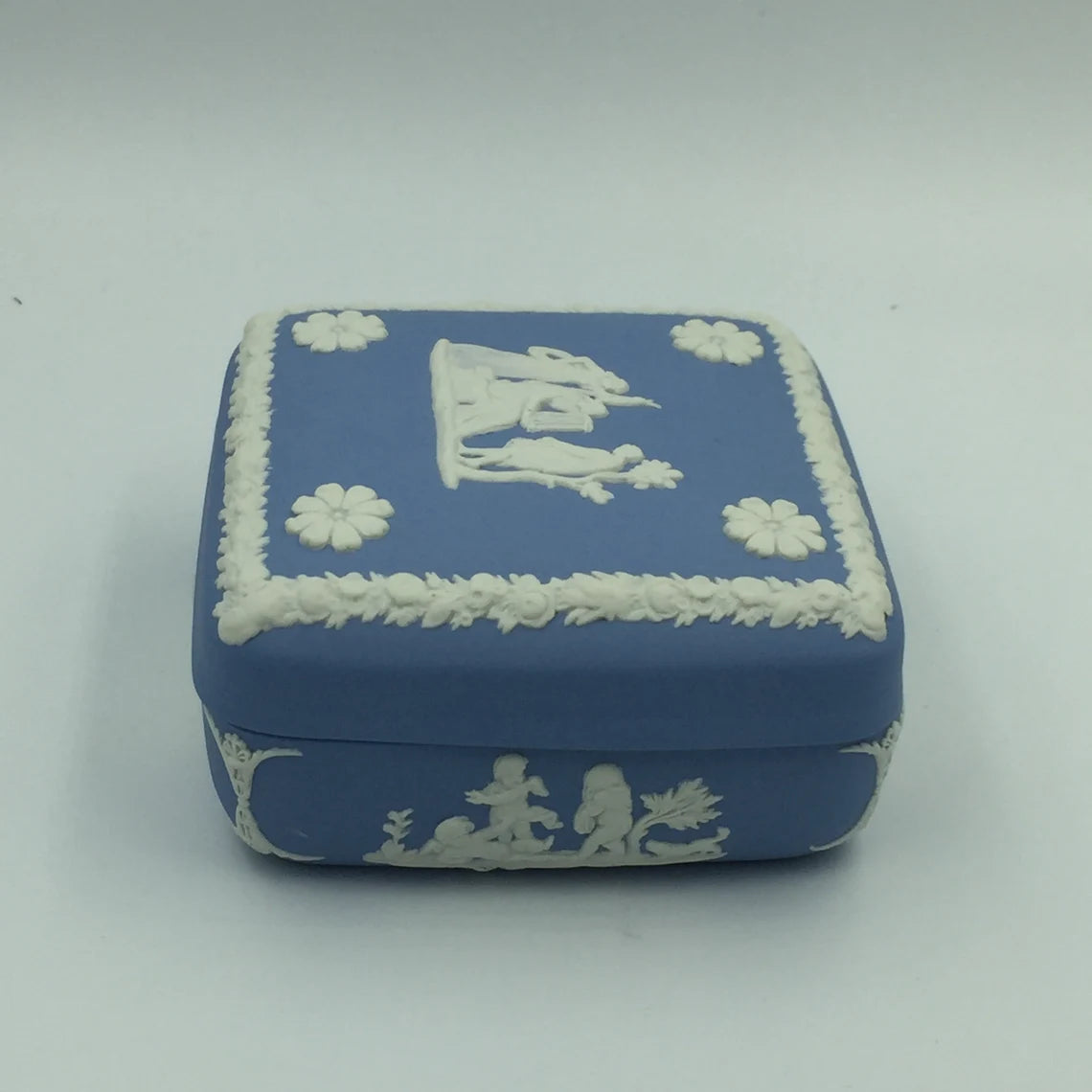 Wedgwood Blue Jasperware Blue Square Shape Lidded Trinket/ Jewellery Box. - Royaltreasuryhouse