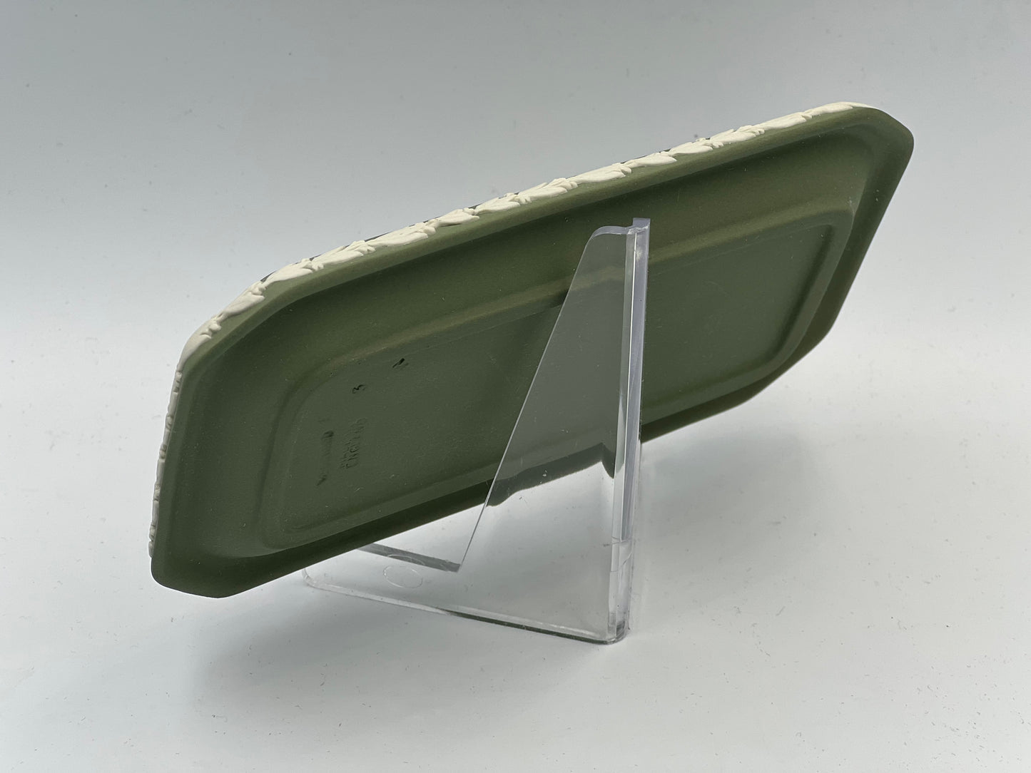 Wedgwood Green Jasperware Rectangular Trinket Dish 6" length - Royaltreasuryhouse