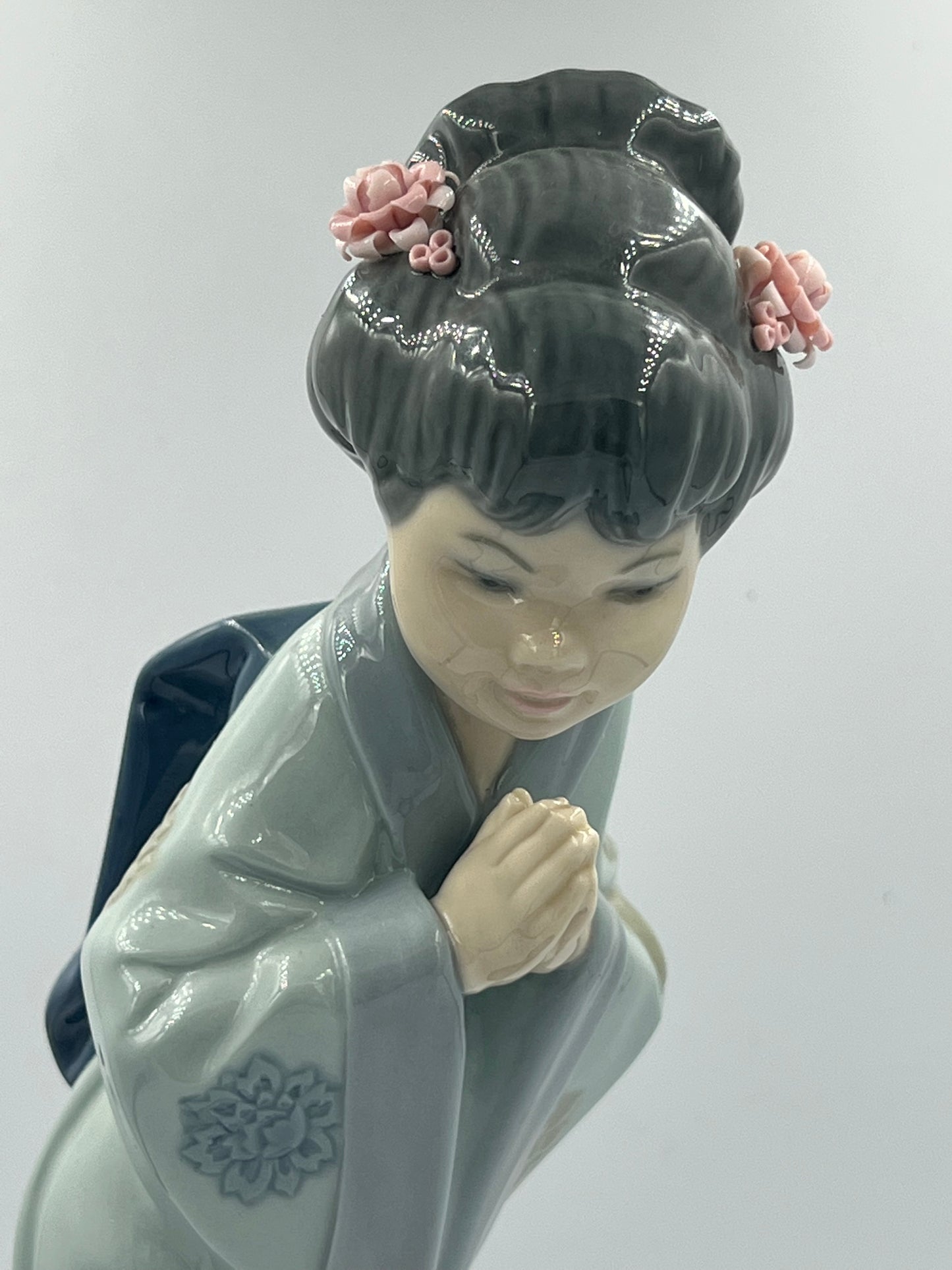 Lladro Geisha Girl #4989 RETIRED VERY RARE - Royaltreasuryhouse