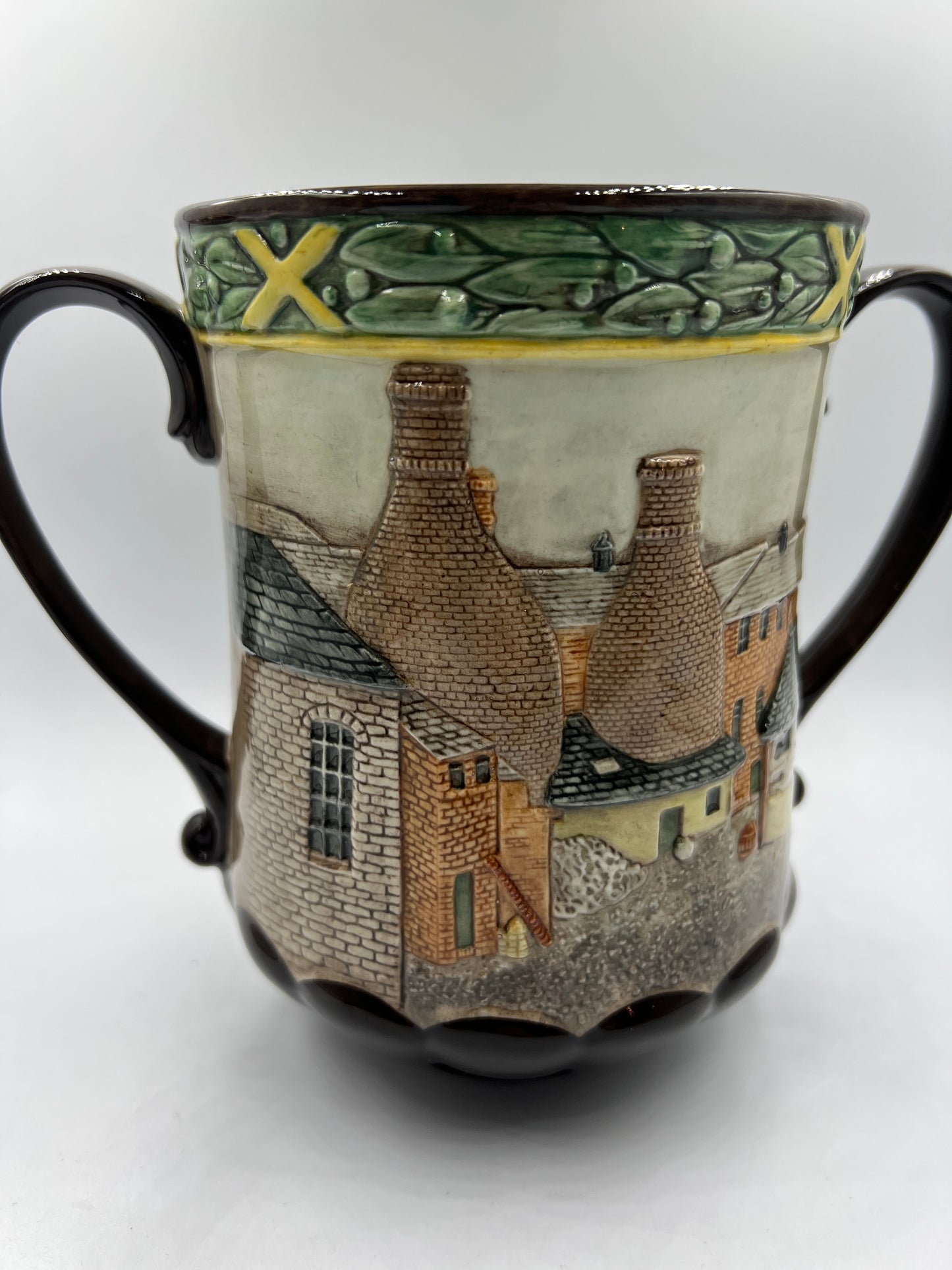 Royal Doulton Large Cup D6696 Pottery In The Past Collectors Club 1982 - Royaltreasuryhouse