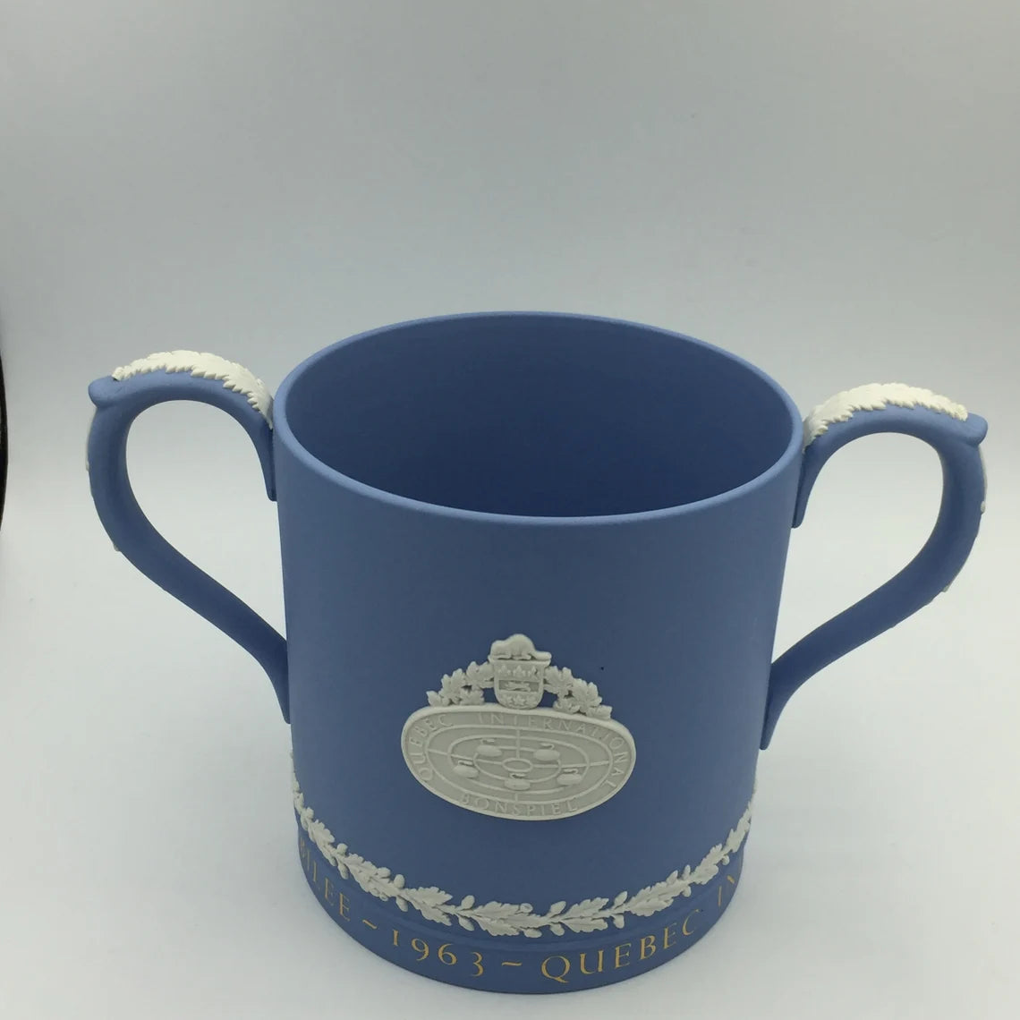 Wedgwood Jasperware Loving Mug 1963- QUEBEC INTERNATIONAL BONSPIEL Golden Jubilee - Royaltreasuryhouse