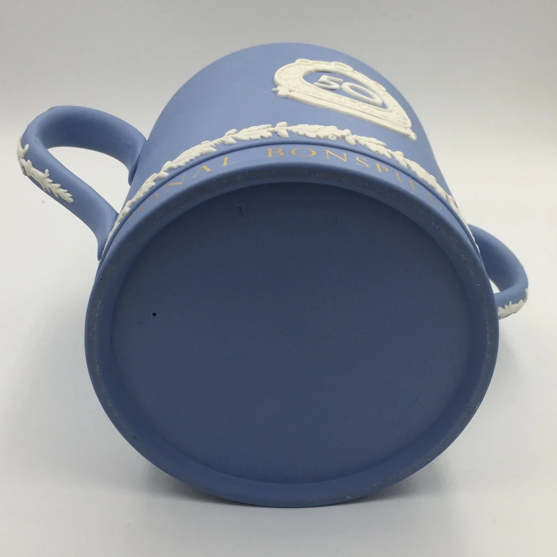 Wedgwood Jasperware Loving Mug 1963- QUEBEC INTERNATIONAL BONSPIEL Golden Jubilee - Royaltreasuryhouse