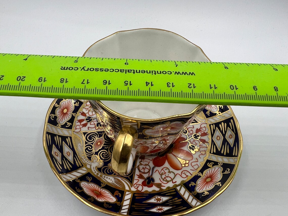 IMARI by Royal Crown Derby Porcelain Tea Cup & Saucer 2451 England c1920-30 - Royaltreasuryhouse