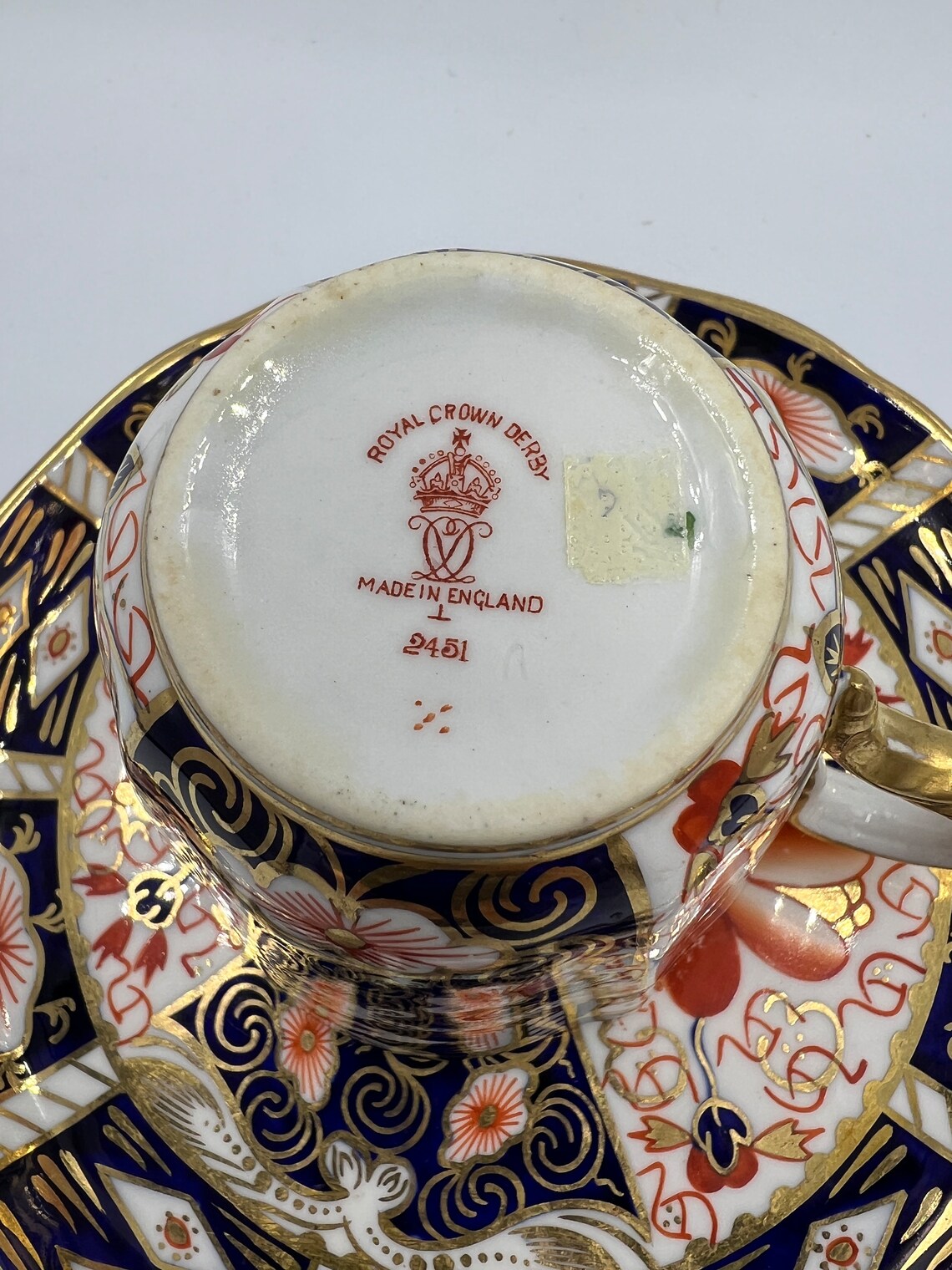 IMARI by Royal Crown Derby Porcelain Tea Cup & Saucer 2451 England c1920-30 - Royaltreasuryhouse